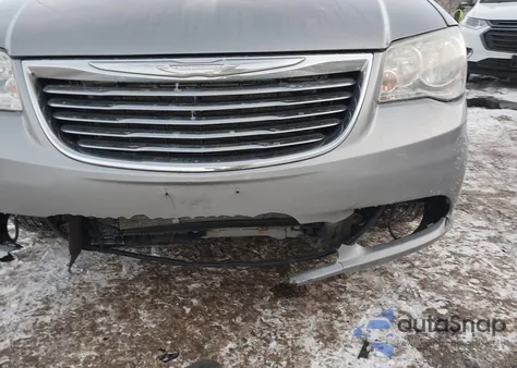 2016 Chrysler Town & Country Touring z USA, uszkodzony, nr VIN 2C4RC1BG3GR292676